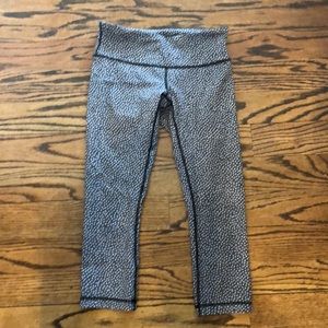 Lululemon capris